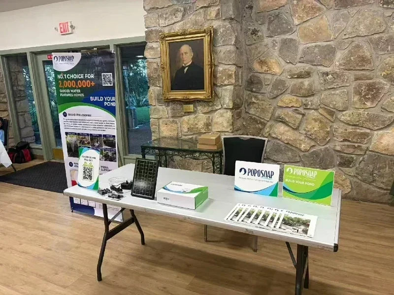 Poposoap nimmt am Sponsorenabend der Austin Pond Society teil