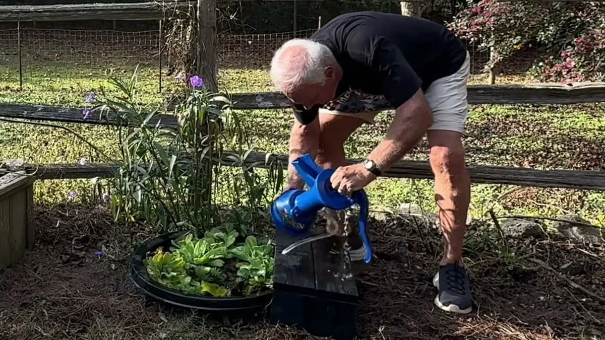 Bau eines Solarbrunnens: Lösung des Problems mit stehendem Wasser und Mücken