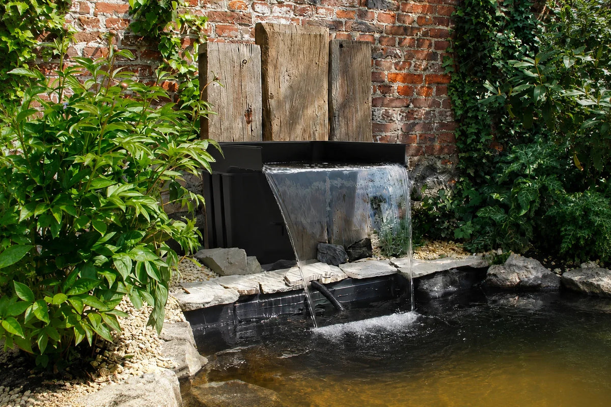 Pompe solaire pour fontaine : méthodes d'installation autoportante